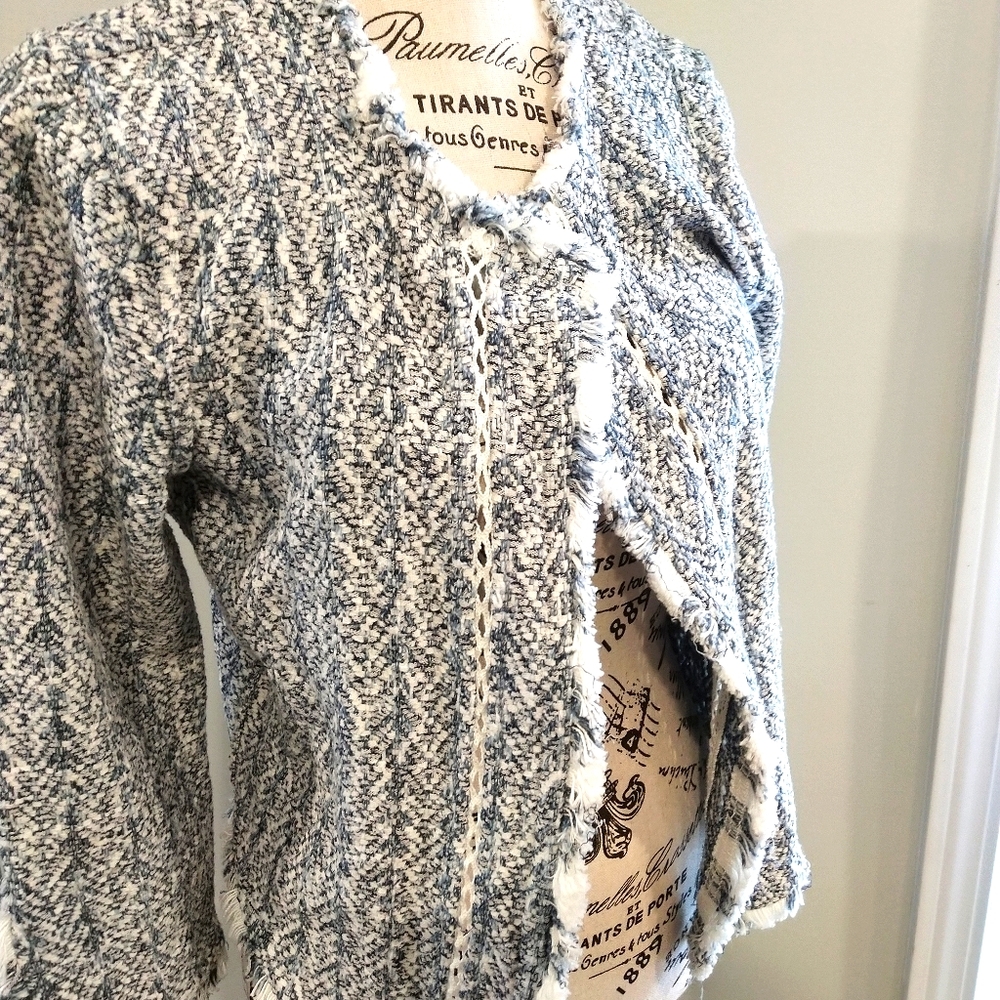 3/$15 NIC&ZOE fringe cardigan
